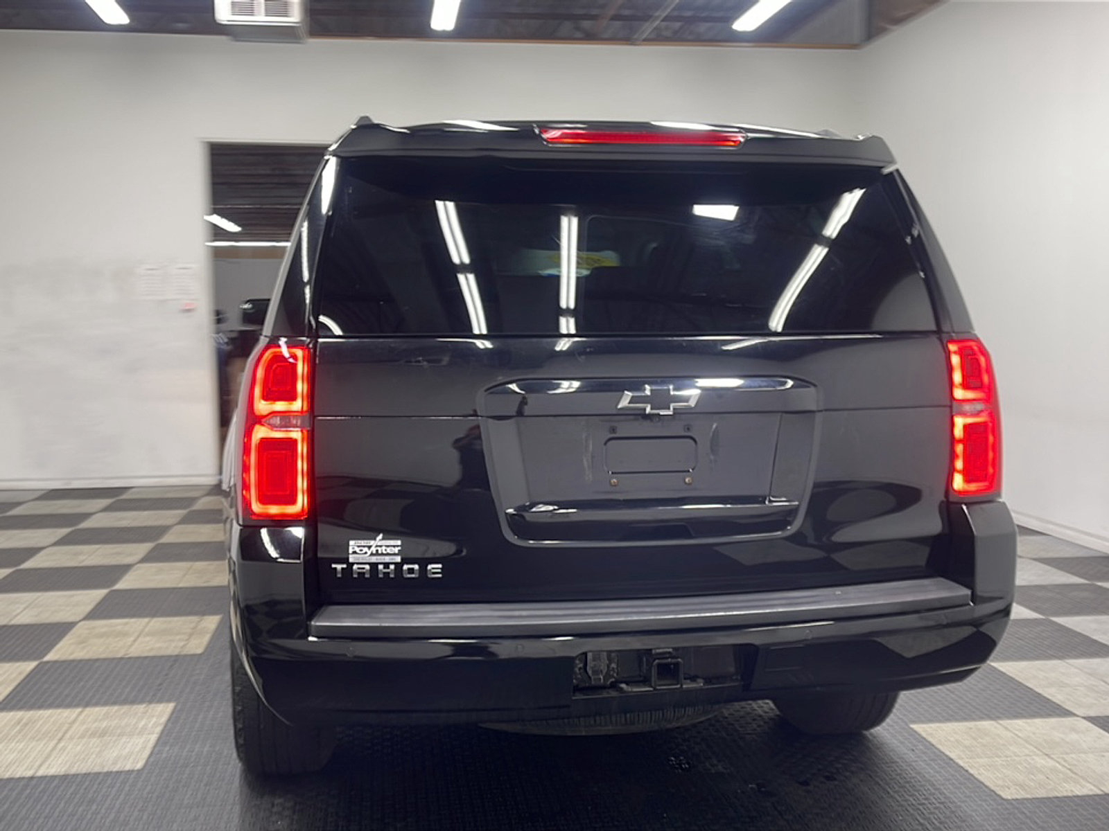 Used 2020 Chevrolet Tahoe LT w/ Max Trailering Package AWD/4WD image 17