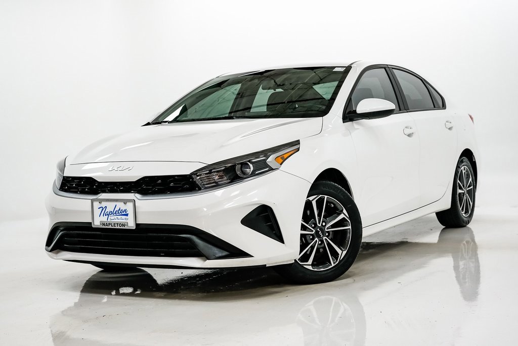 Certified 2023 Kia Forte LXS