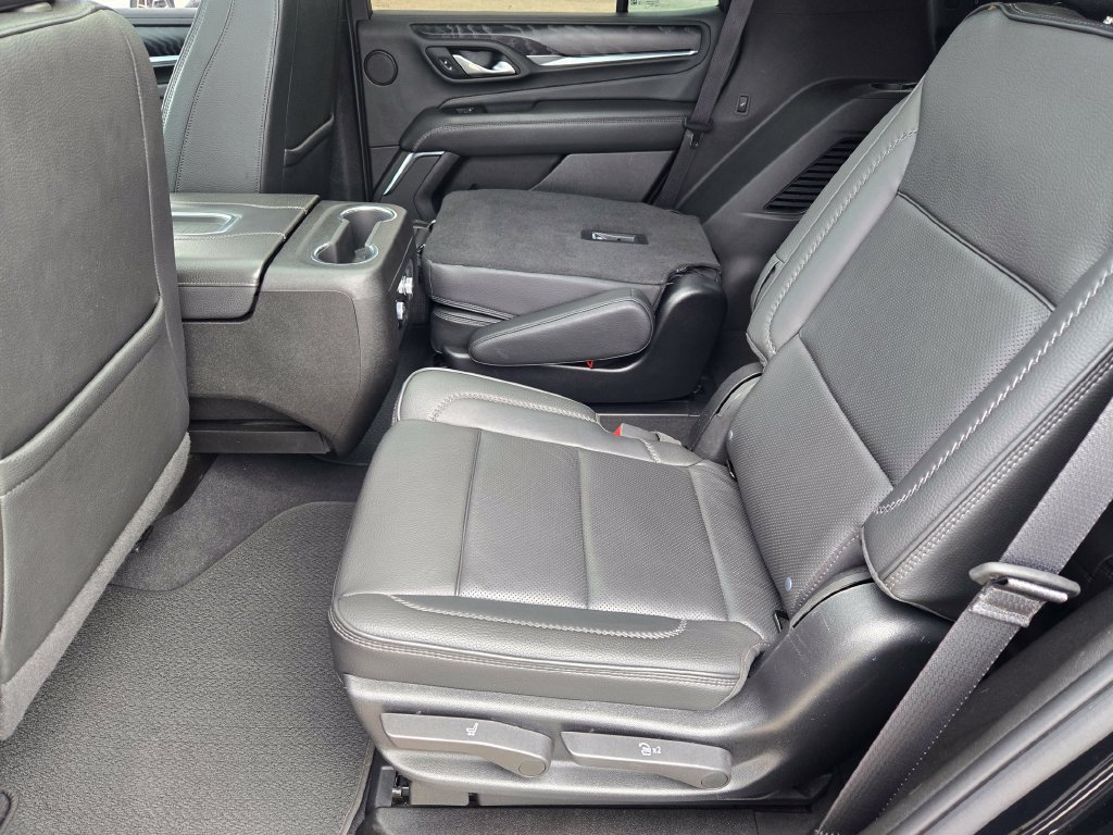 Used 2022 GMC Yukon Denali AWD/4WD image 31