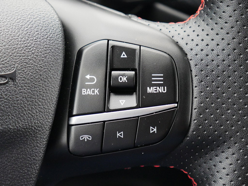 Used 2024 Ford Escape ST-Line w/ Tech Pack #1 AWD/4WD image 32