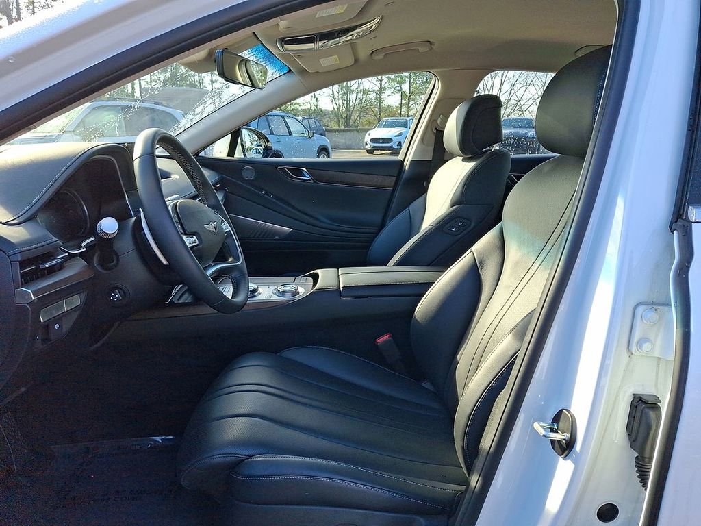 Used 2024 Genesis G80 image 11