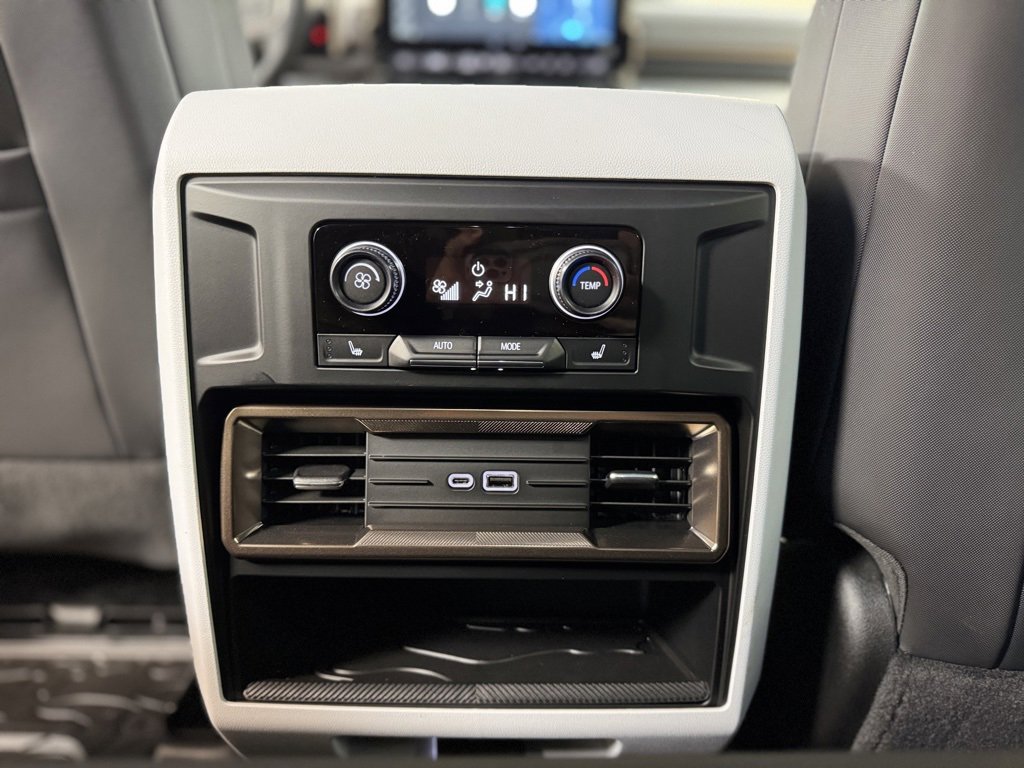 New 2025 GMC Hummer EV 2X w/ LPO, Sport Package image 18