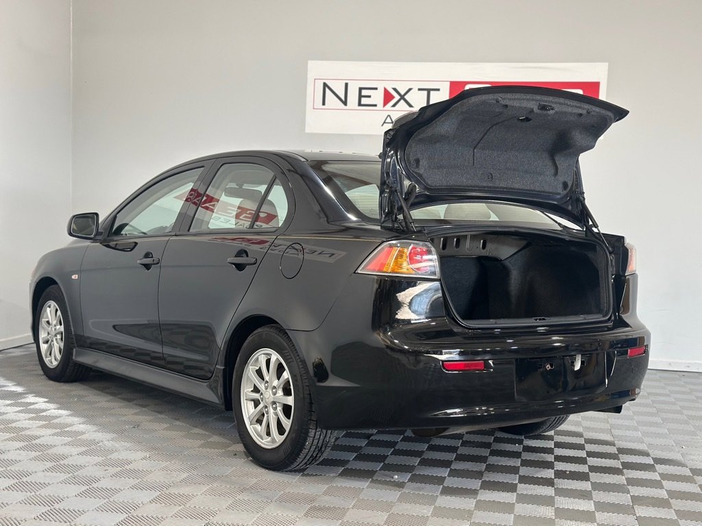 Used 2011 Mitsubishi Lancer ES image 26