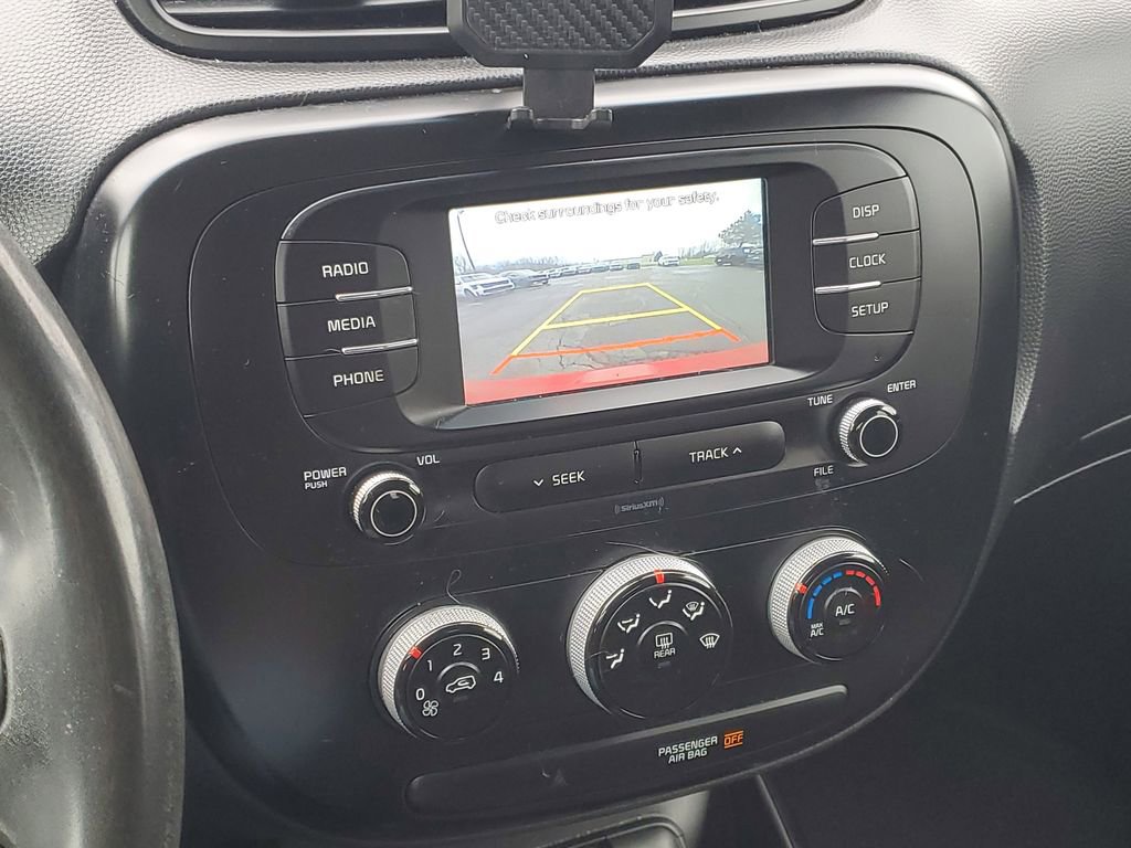 Used 2019 Kia Soul image 16