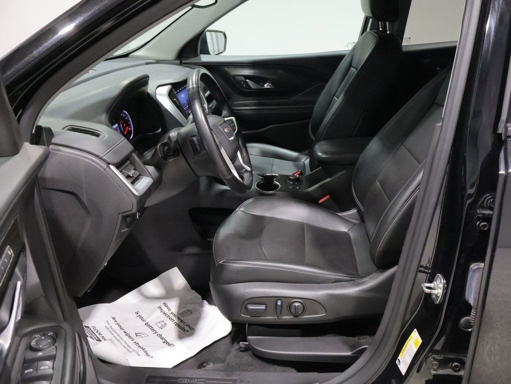 Used 2024 GMC Terrain SLT AWD/4WD image 10