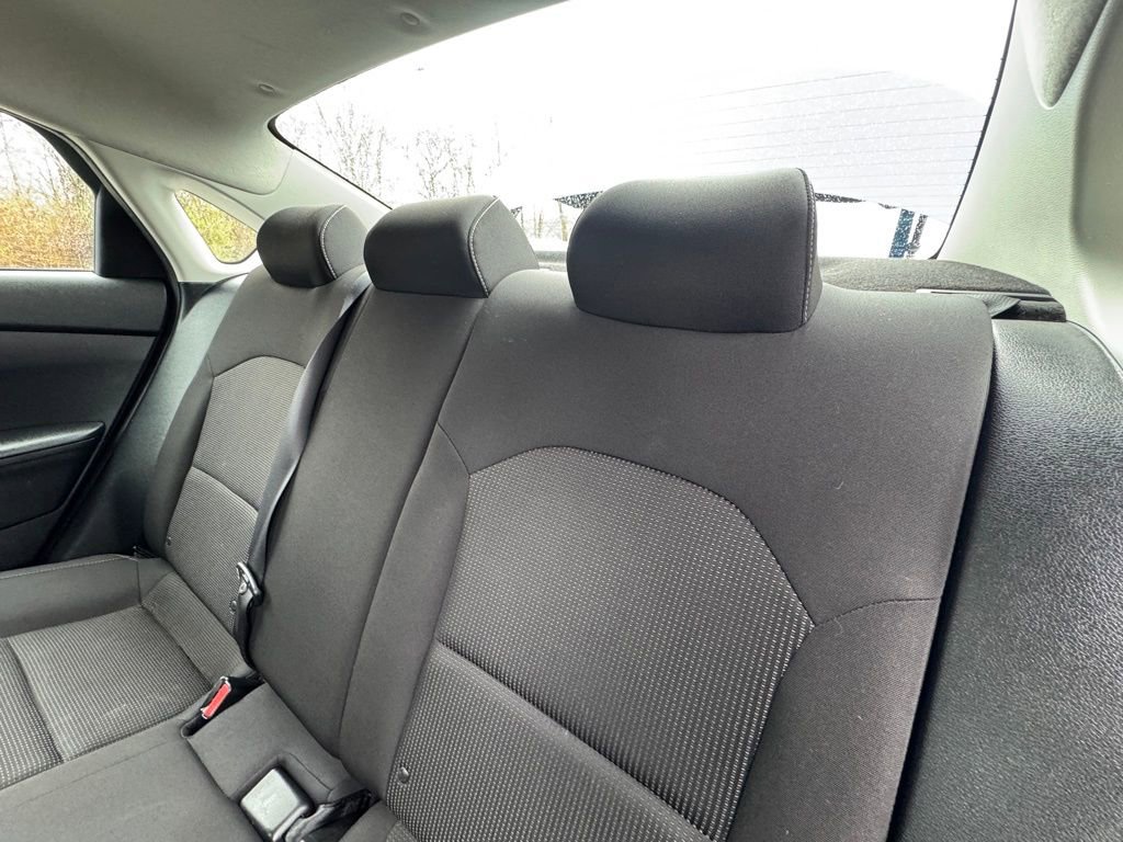 Used 2019 Kia Forte LXS image 25