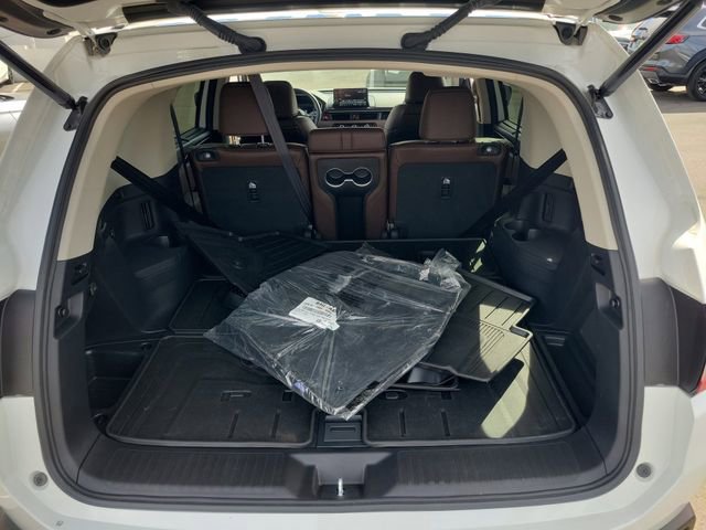 Certified 2024 Honda Pilot Elite image 9