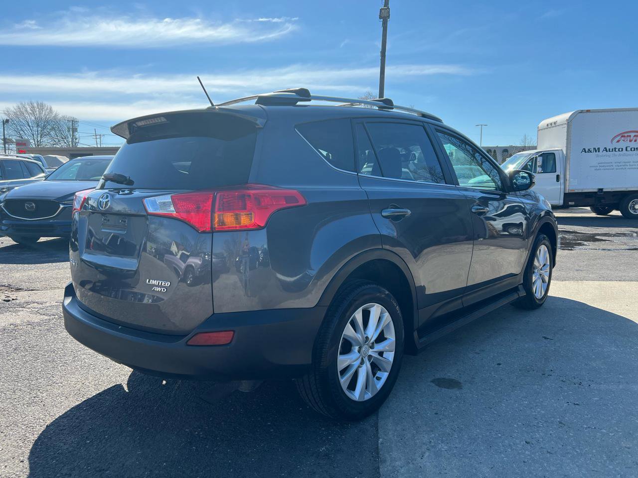 Used 2015 Toyota RAV4 Limited image 6