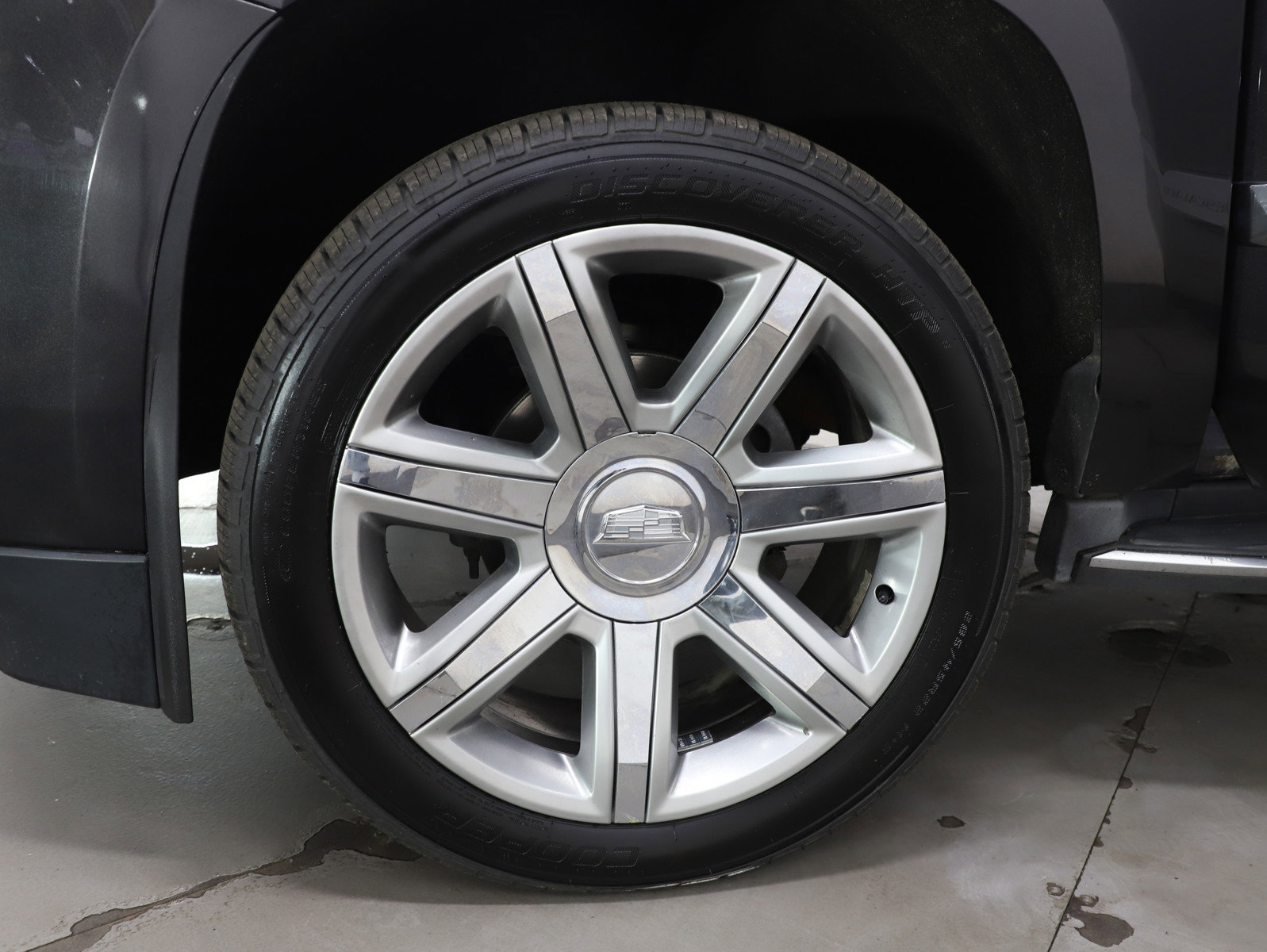 Used 2016 Cadillac Escalade Luxury image 37