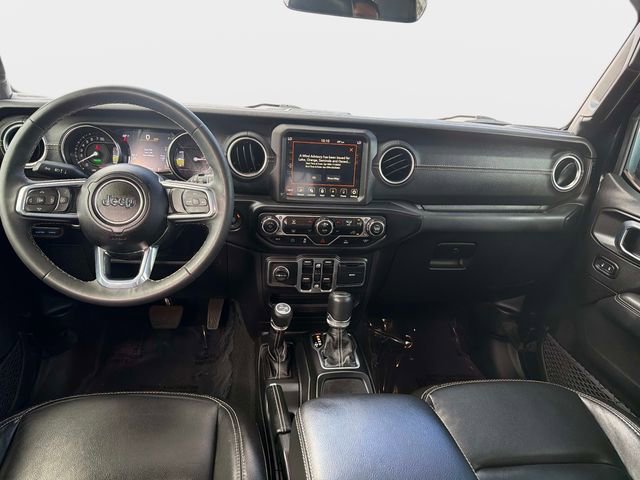 Used 2023 Jeep Wrangler Unlimited Sahara AWD/4WD image 15