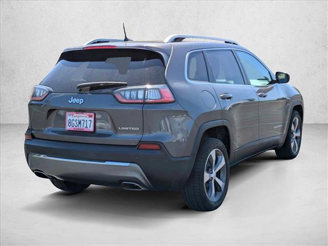 Used 2019 Jeep Cherokee Limited w/ Luxury Group image 5