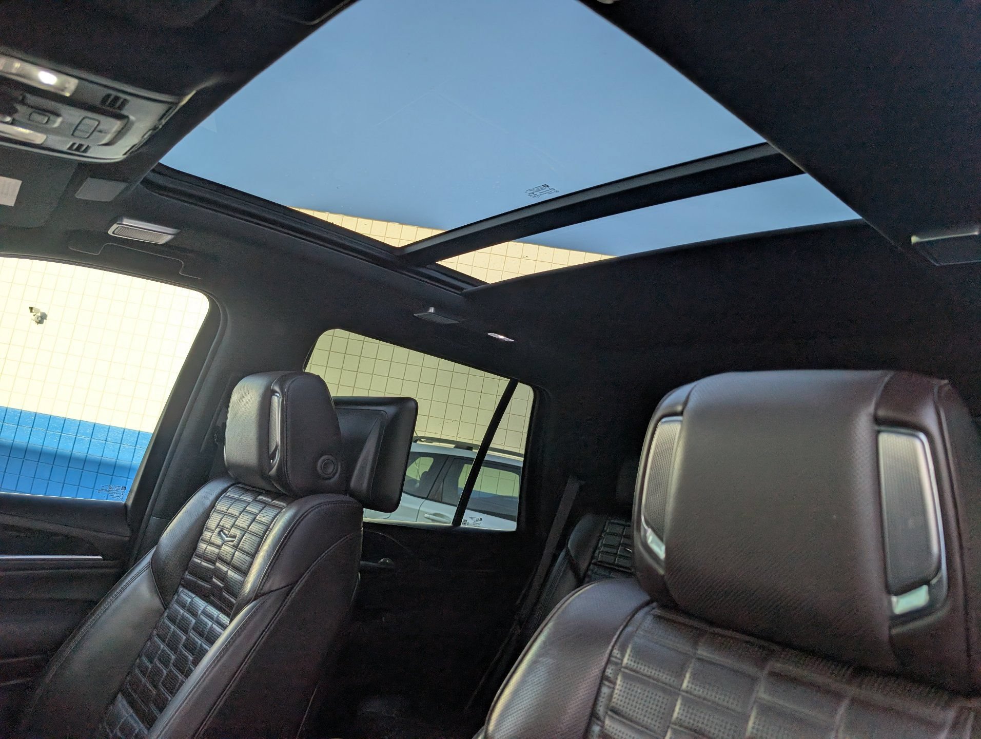 Certified 2023 Cadillac Escalade Sport Platinum AWD/4WD image 19