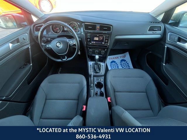 Used 2019 Volkswagen Golf S image 14