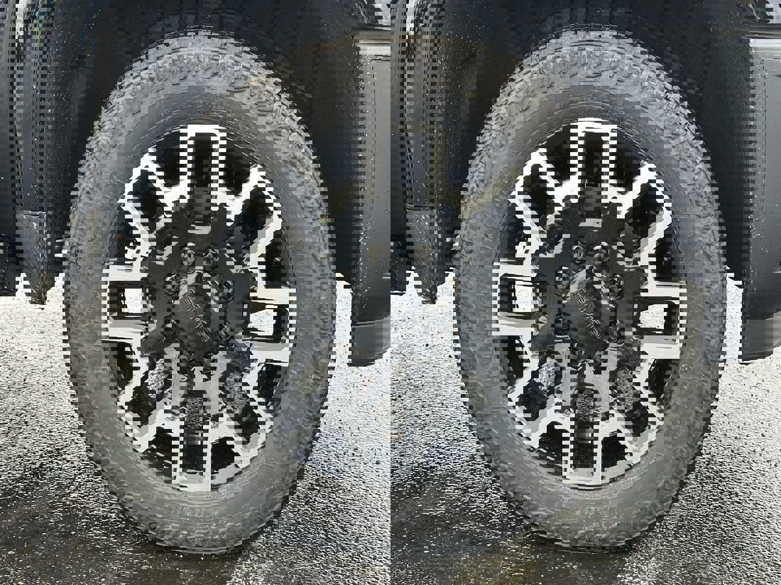 New 2026 GMC Sierra 2500 Denali Ultimate image 9