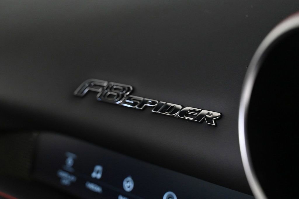 Used 2022 Ferrari F8 Tributo image 24