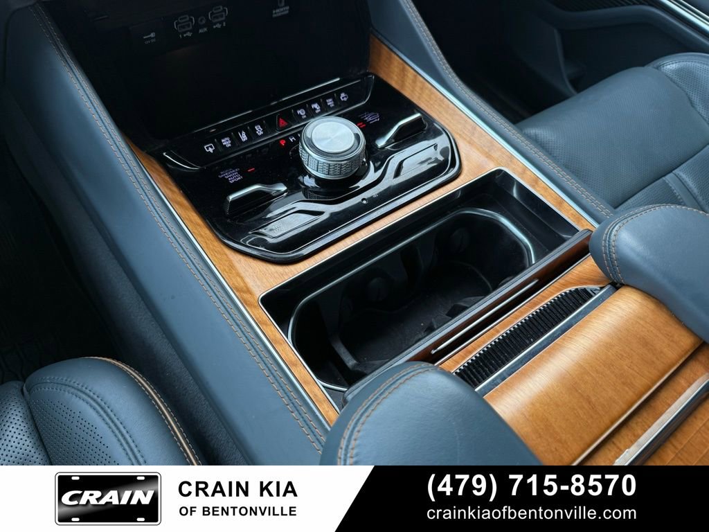 Used 2022 Jeep Grand Wagoneer Series II w/ Convenience Group III AWD/4WD image 19