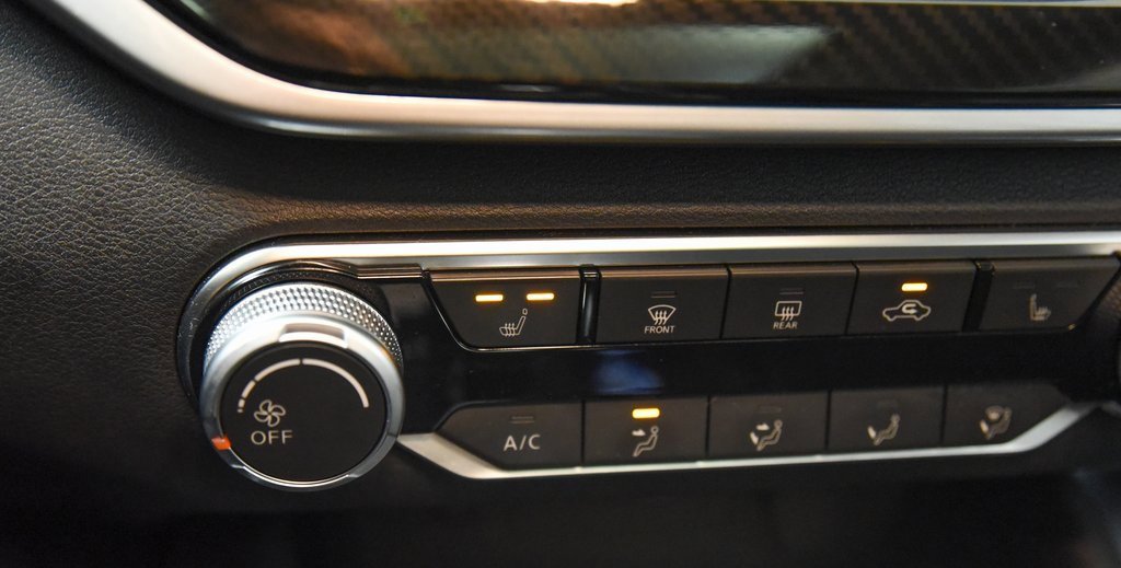 Used 2023 Nissan Altima 2.5 SR w/ SR Premium Package image 18