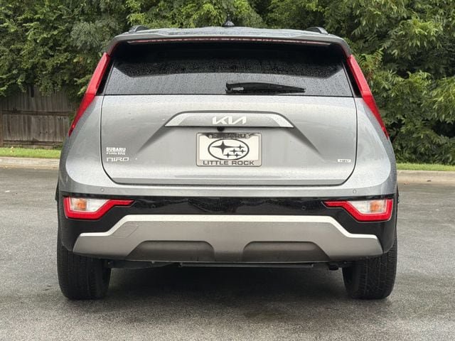 Used 2024 Kia Niro EX Touring FWD image 4