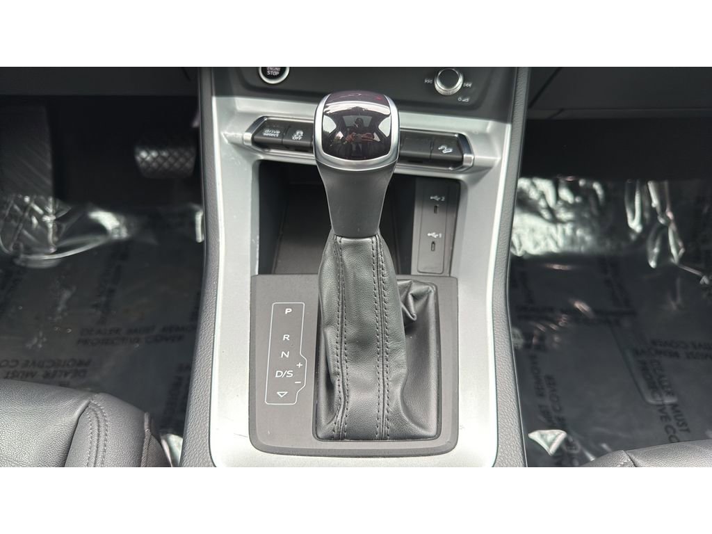 Used 2023 Audi Q3 2.0T Premium image 15