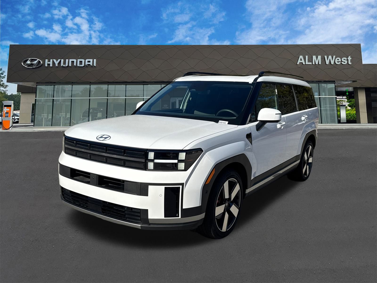 Used 2024 Hyundai Santa Fe Limited image 1