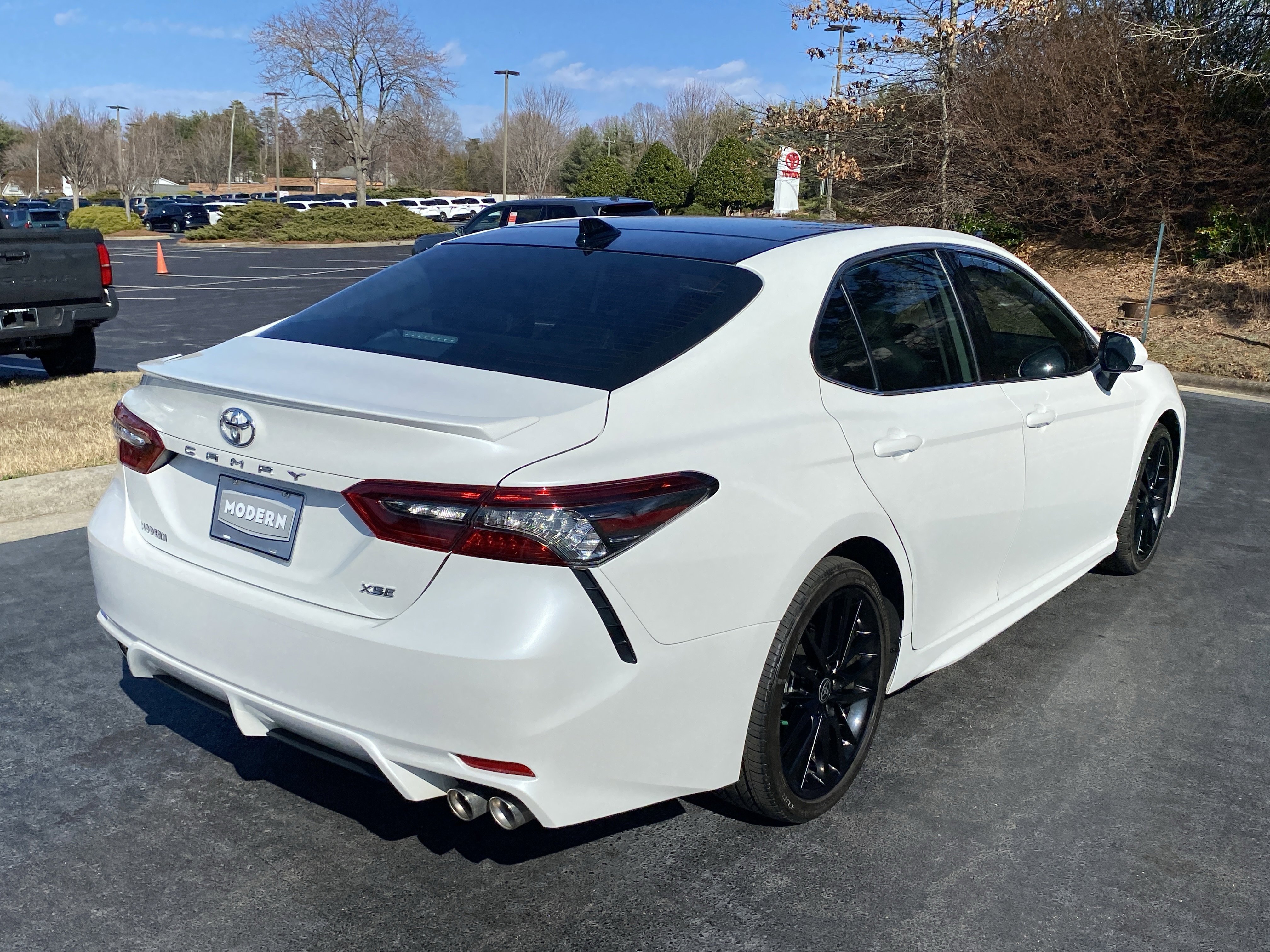 Certified 2023 Toyota Camry XSE w/ Navigation Package image 18