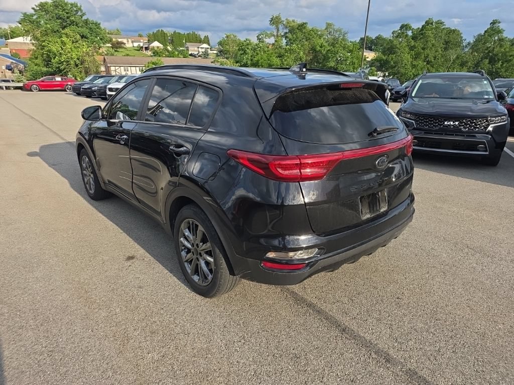 Certified 2022 Kia Sportage Nightfall Edition w/ Nightfall Fwd Premium Package image 5