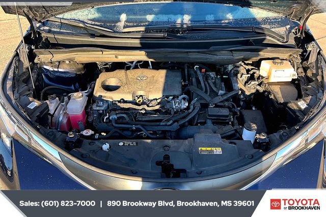 Used 2023 Toyota Sienna LE image 8