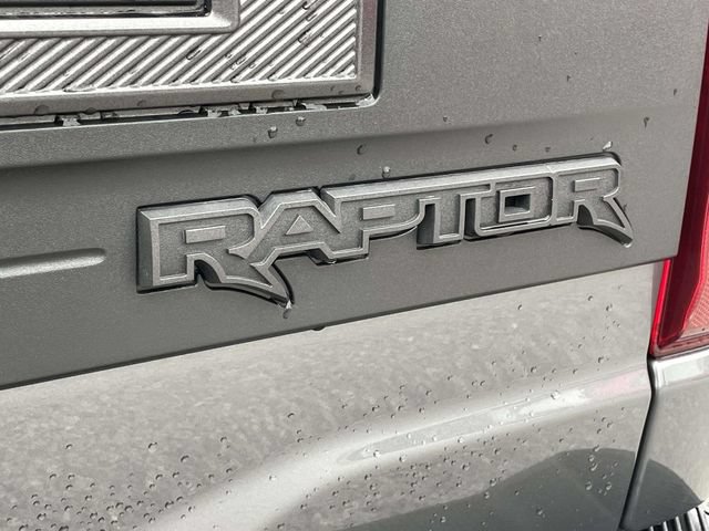 Used 2025 Ford F150 Raptor AWD/4WD image 12