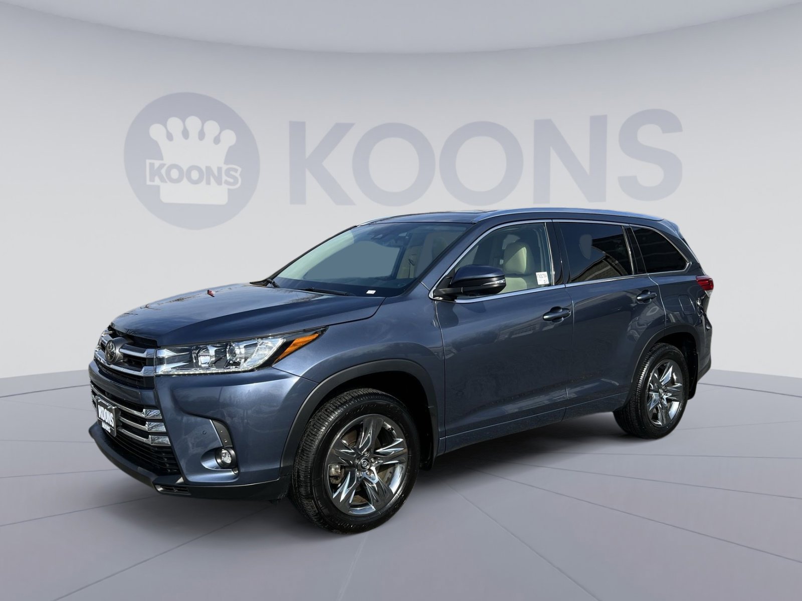Used 2019 Toyota Highlander Limited Platinum image 1
