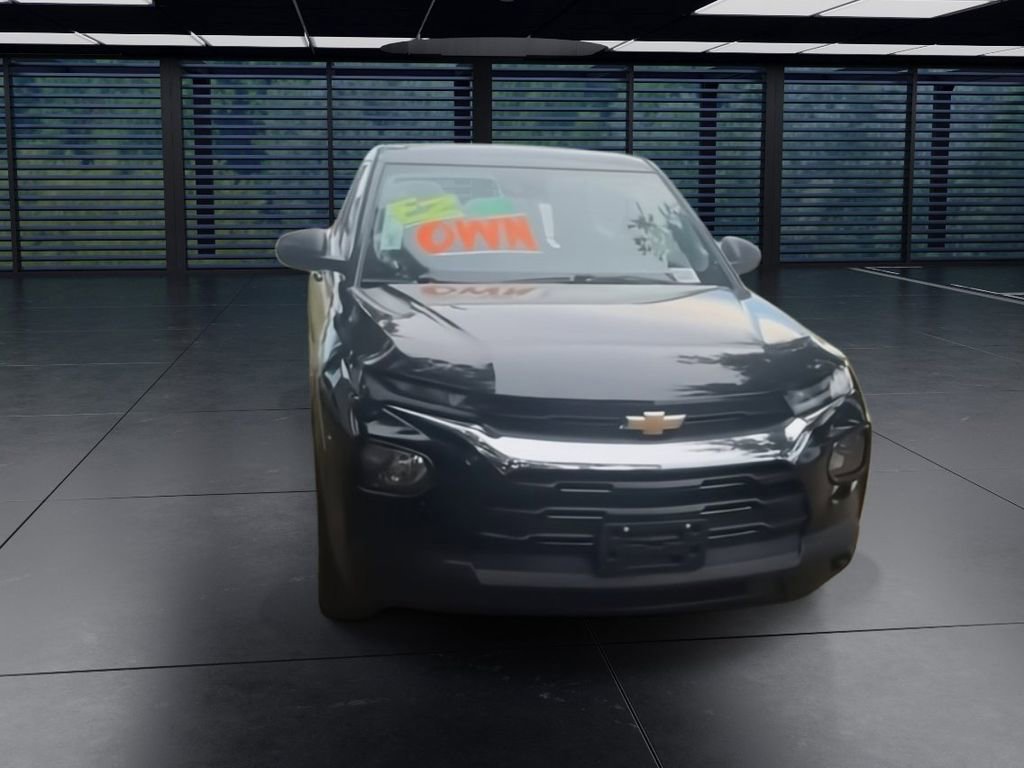 Used 2023 Chevrolet TrailBlazer LS image 3