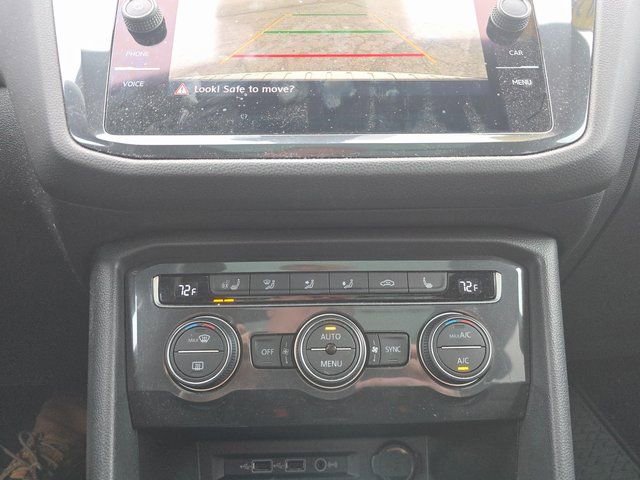 Used 2020 Volkswagen Tiguan SEL Premium R-Line image 17