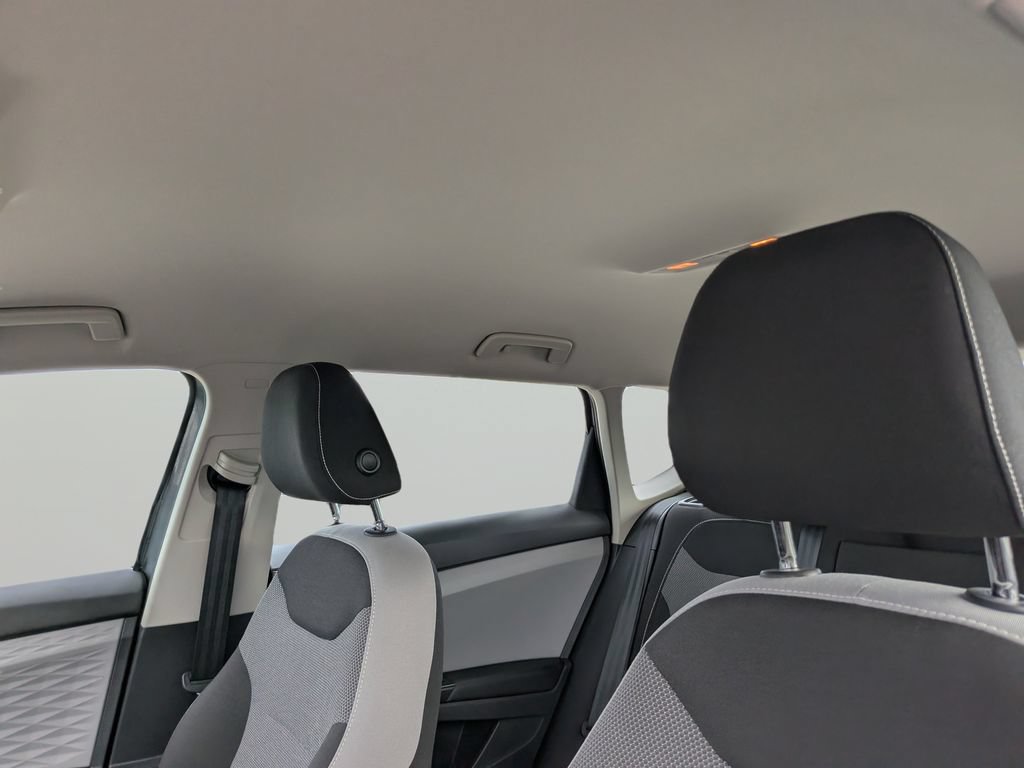 Certified 2023 Volkswagen Taos S FWD image 18