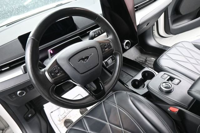 Used 2022 Ford Mustang Mach-E Select w/ Comfort/Technology Package RWD image 27