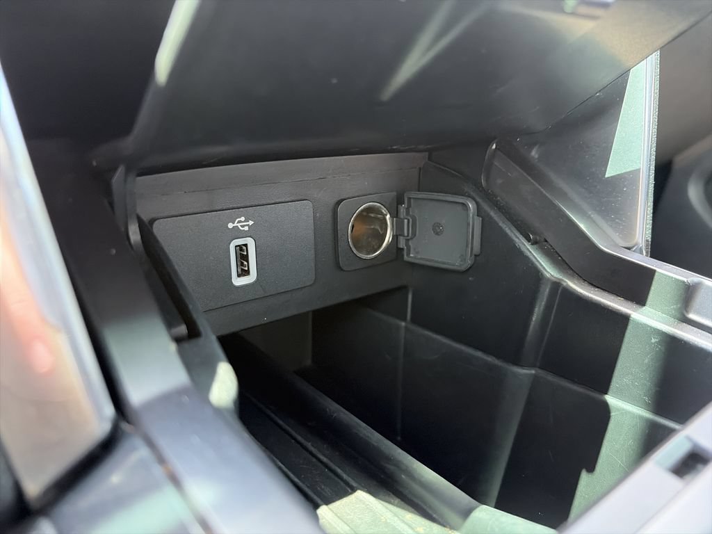 Used 2018 Ford Explorer Limited FWD image 26