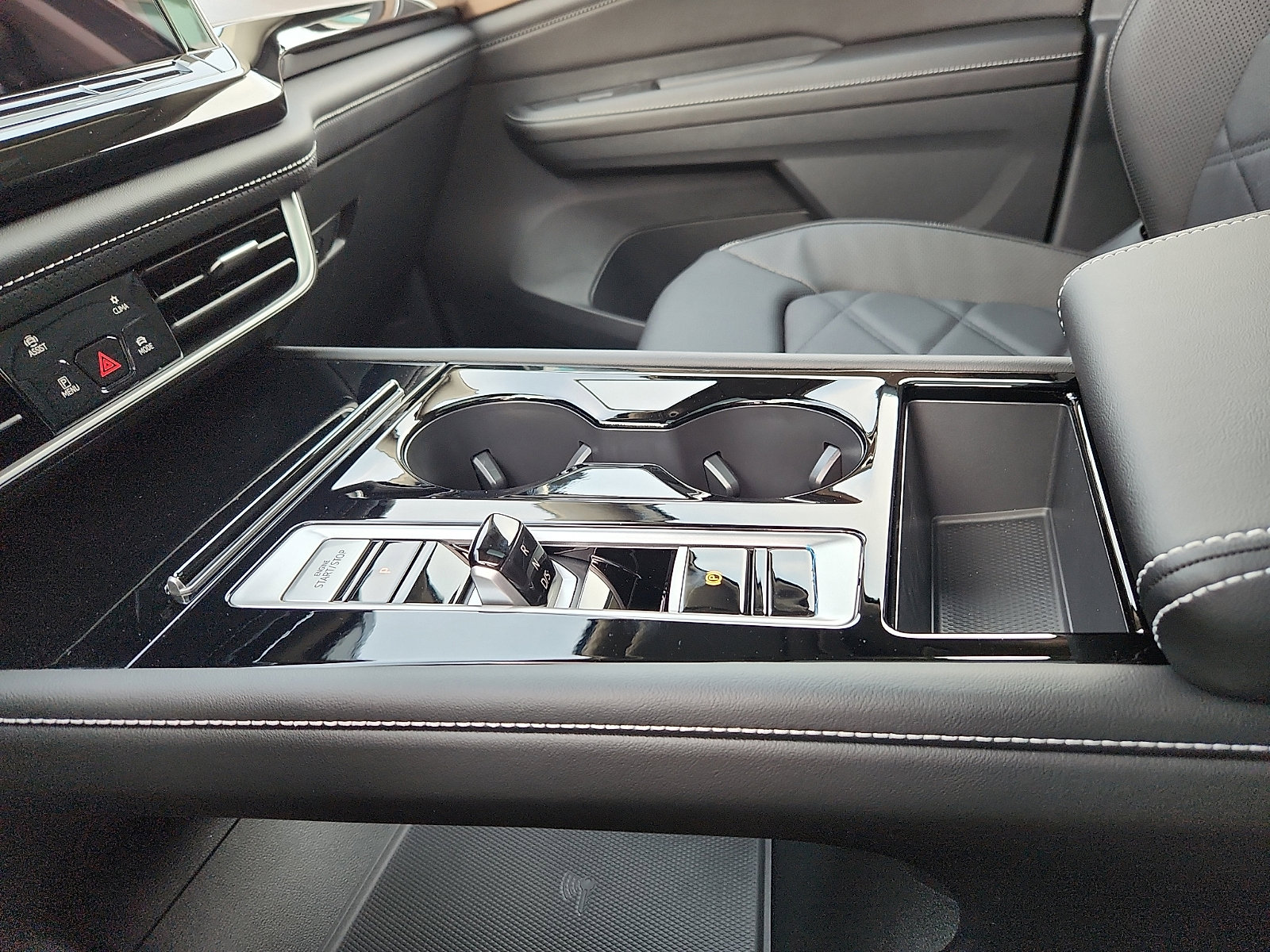 New 2026 Volkswagen Atlas SE image 20