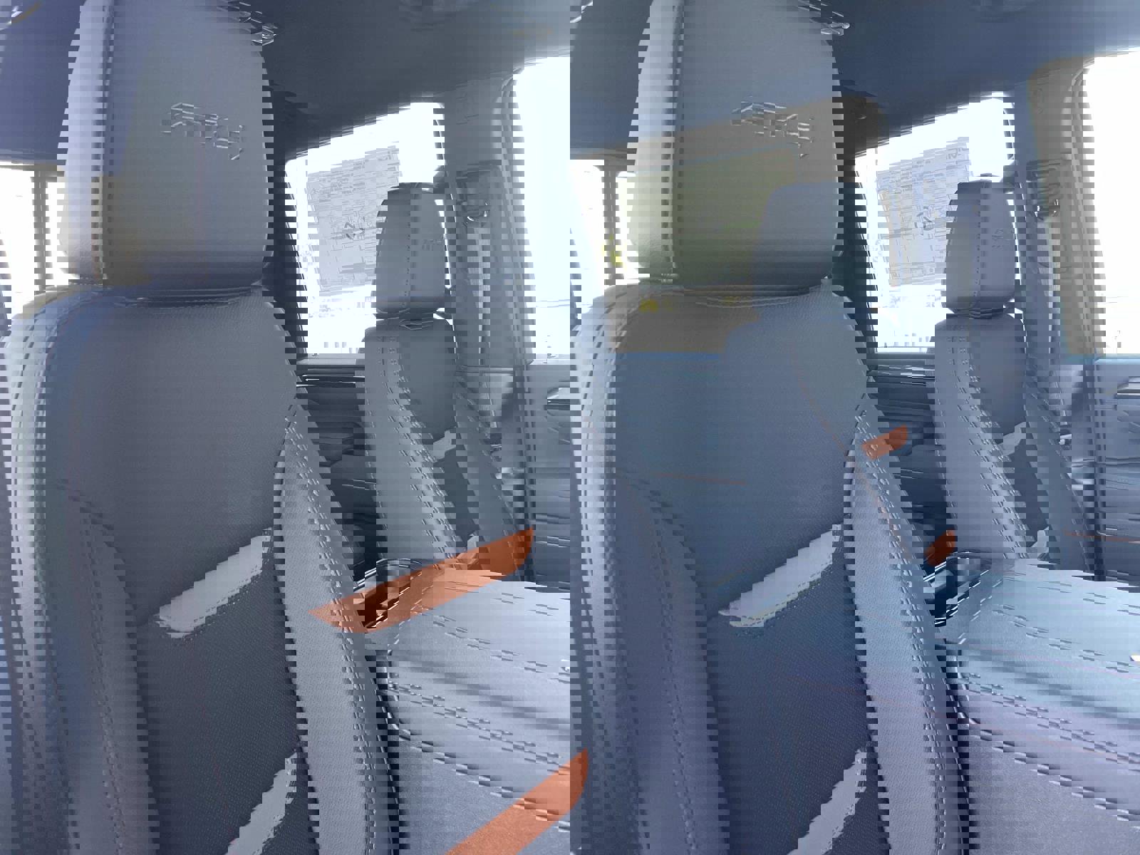 New 2026 GMC Sierra 2500 AT4 w/ AT4 Premium Plus Package image 28