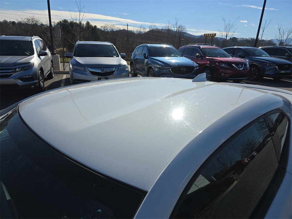 Used 2017 Chevrolet Camaro LT w/ RS Package image 12