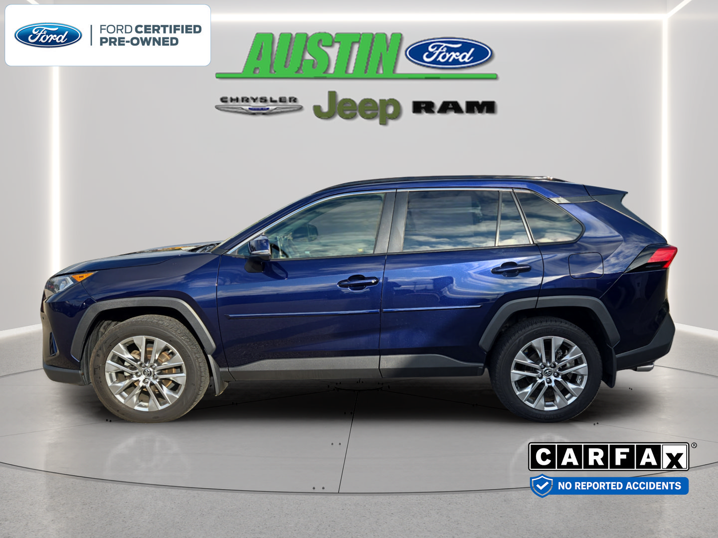 Used 2019 Toyota RAV4 XLE Premium w/ Advanced Technology Package AWD/4WD image 2