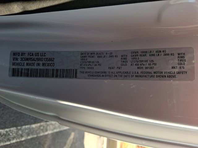 Used 2024 RAM 2500 Tradesman w/ Chrome Appearance Group image 26