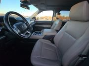 Used 2022 Ford Expedition XLT AWD/4WD image 2
