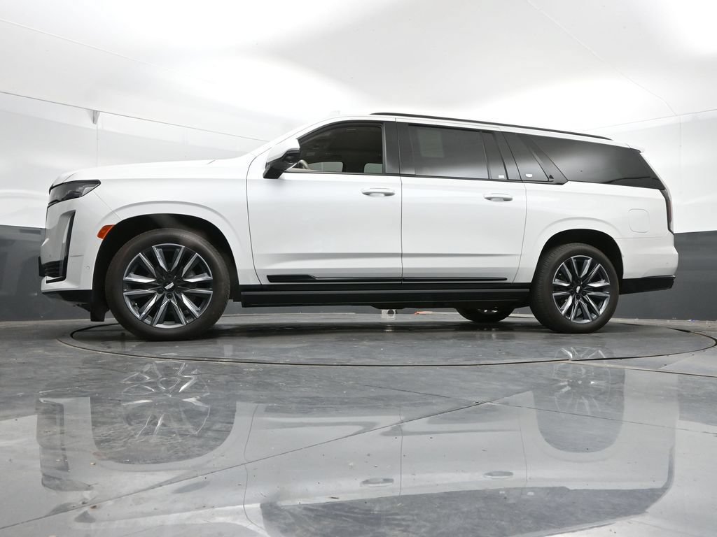 Used 2024 Cadillac Escalade ESV Sport Platinum AWD/4WD image 47