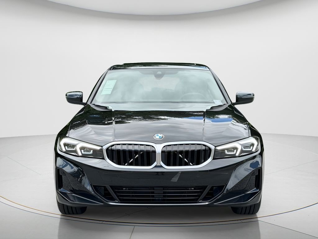 New 2026 BMW 330i Sedan w/ Premium Package RWD image 2