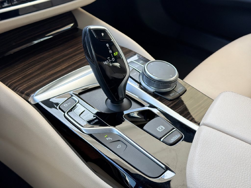 Used 2020 BMW 530i RWD image 20