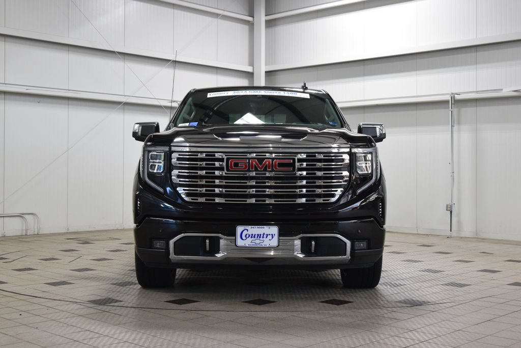 Used 2024 GMC Sierra 1500 Denali AWD/4WD image 2
