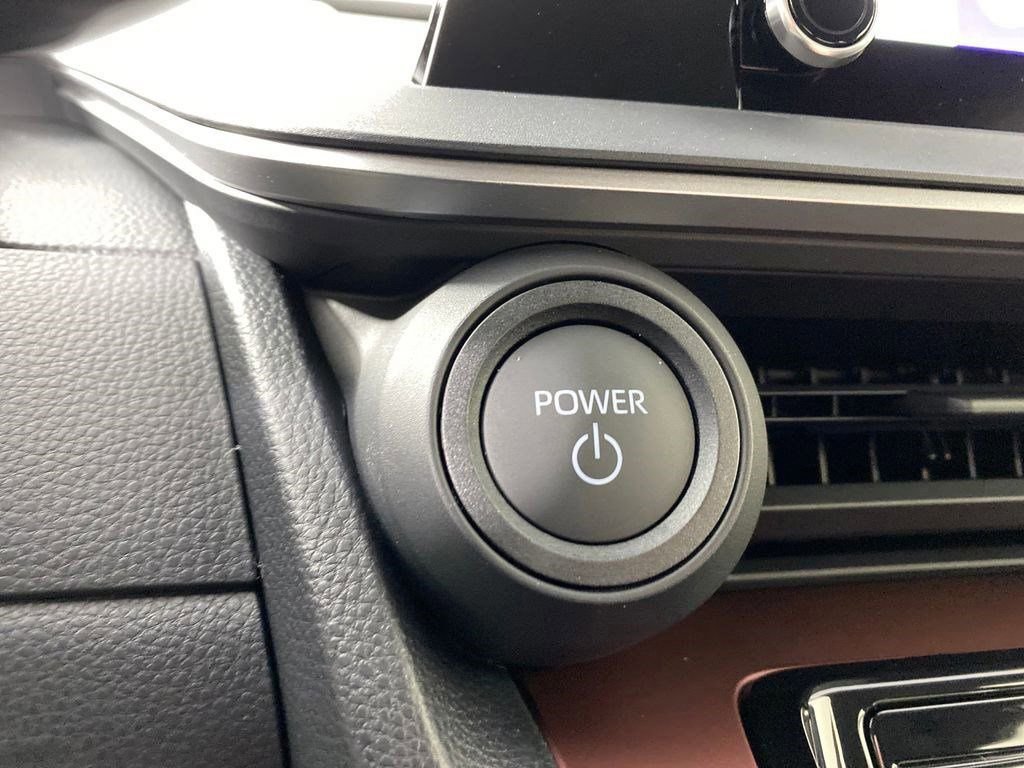 New 2026 Toyota Prius SE image 16