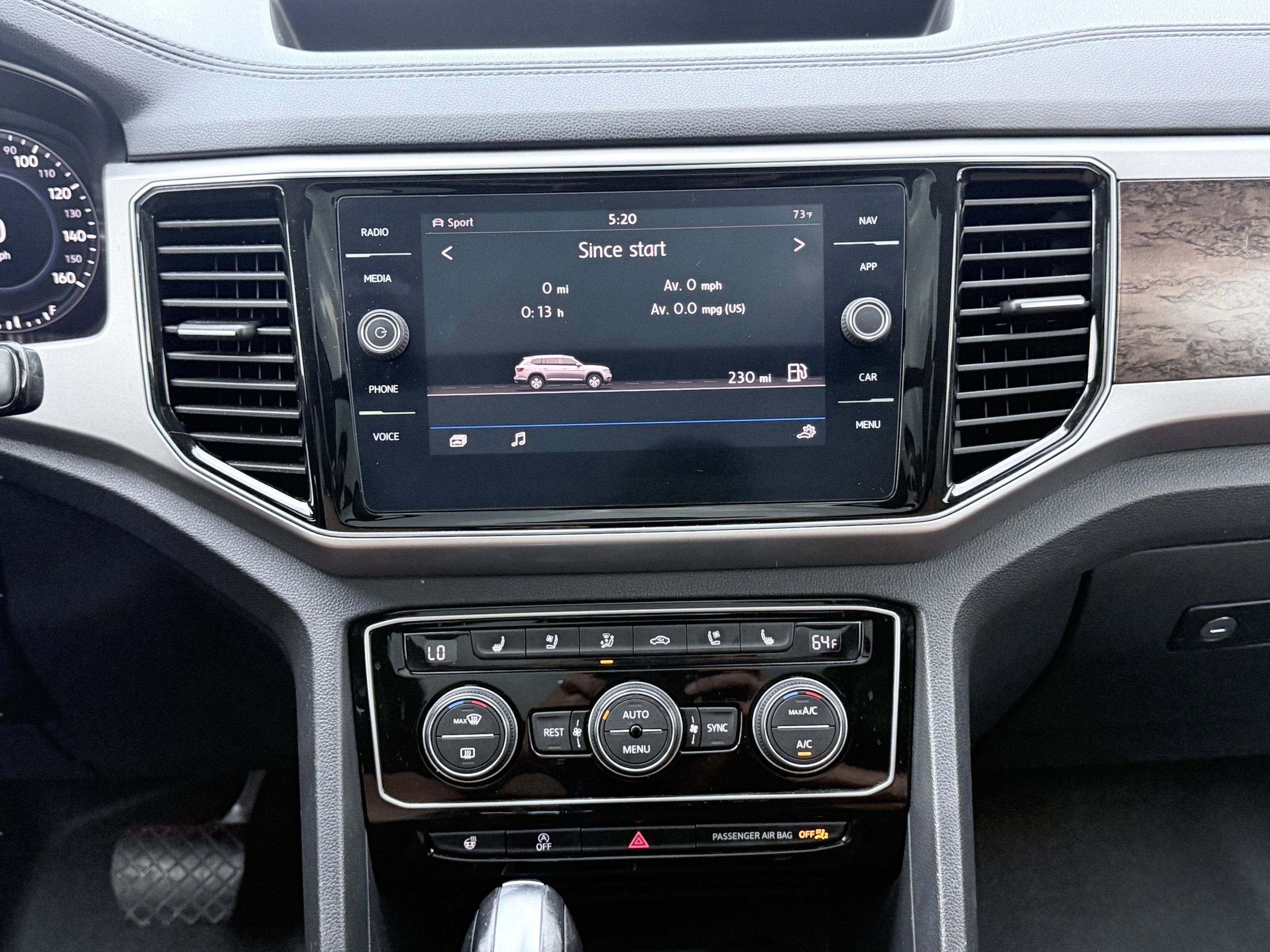 Used 2018 Volkswagen Atlas SEL Premium image 68