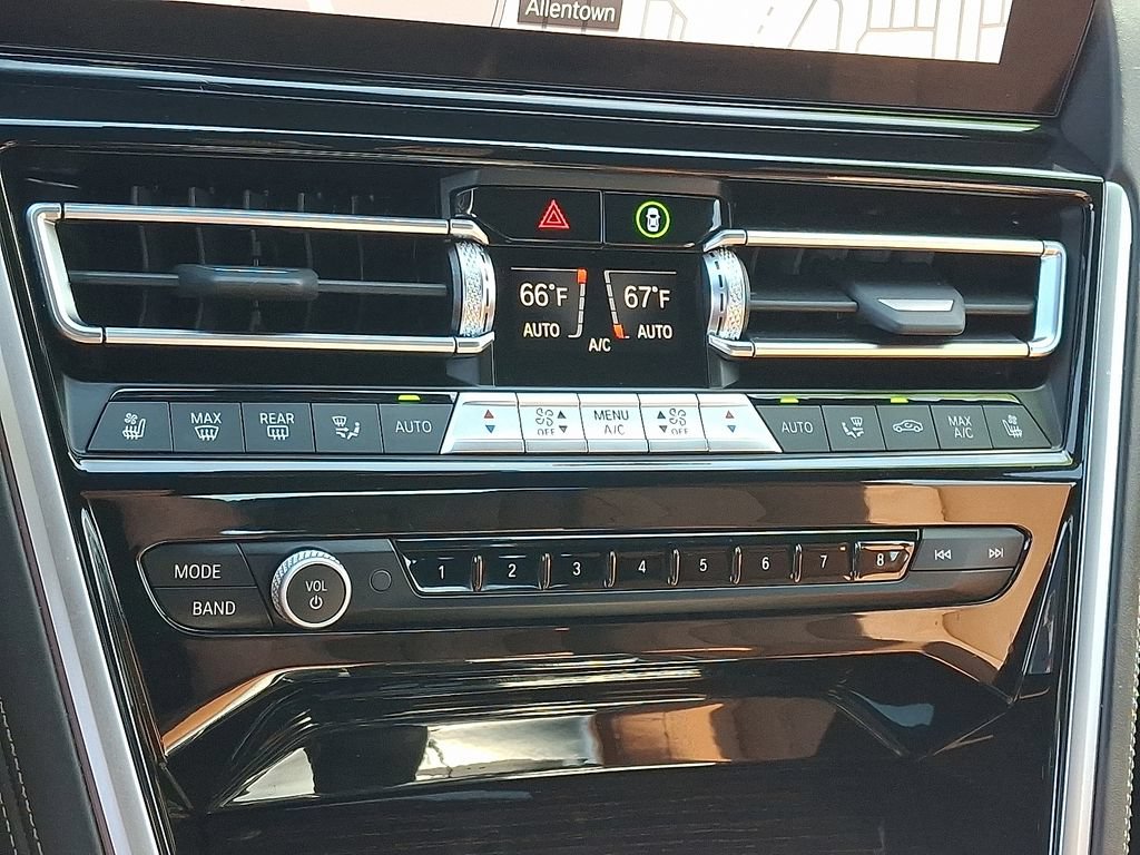 Used 2025 BMW 840i xDrive AWD/4WD image 18
