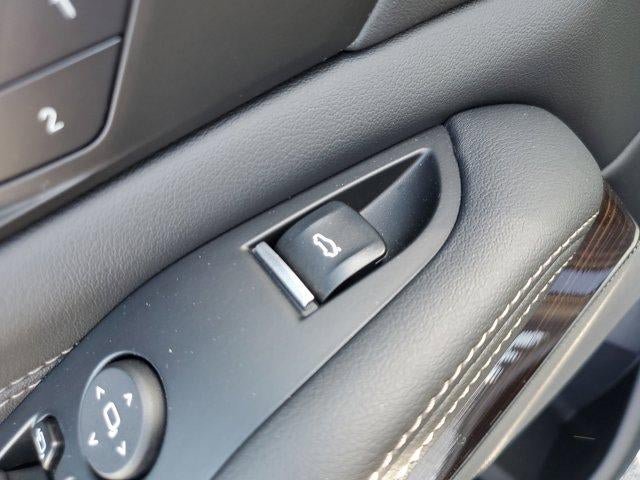 Used 2026 BMW X5 sDrive40i RWD image 19