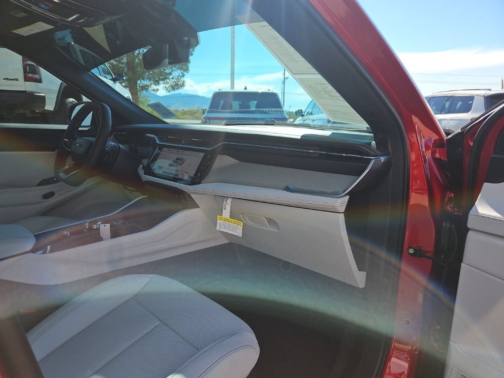 Used 2026 Jeep Cherokee Limited AWD/4WD image 22