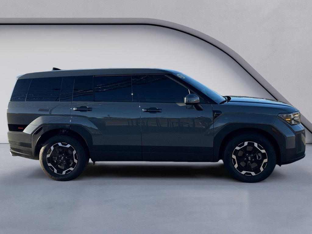 Used 2025 Hyundai Santa Fe SE image 6